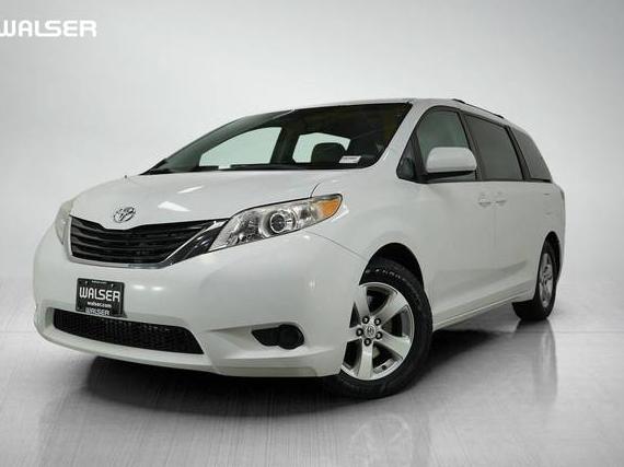 TOYOTA SIENNA 2014 5TDKK3DC4ES437786 image