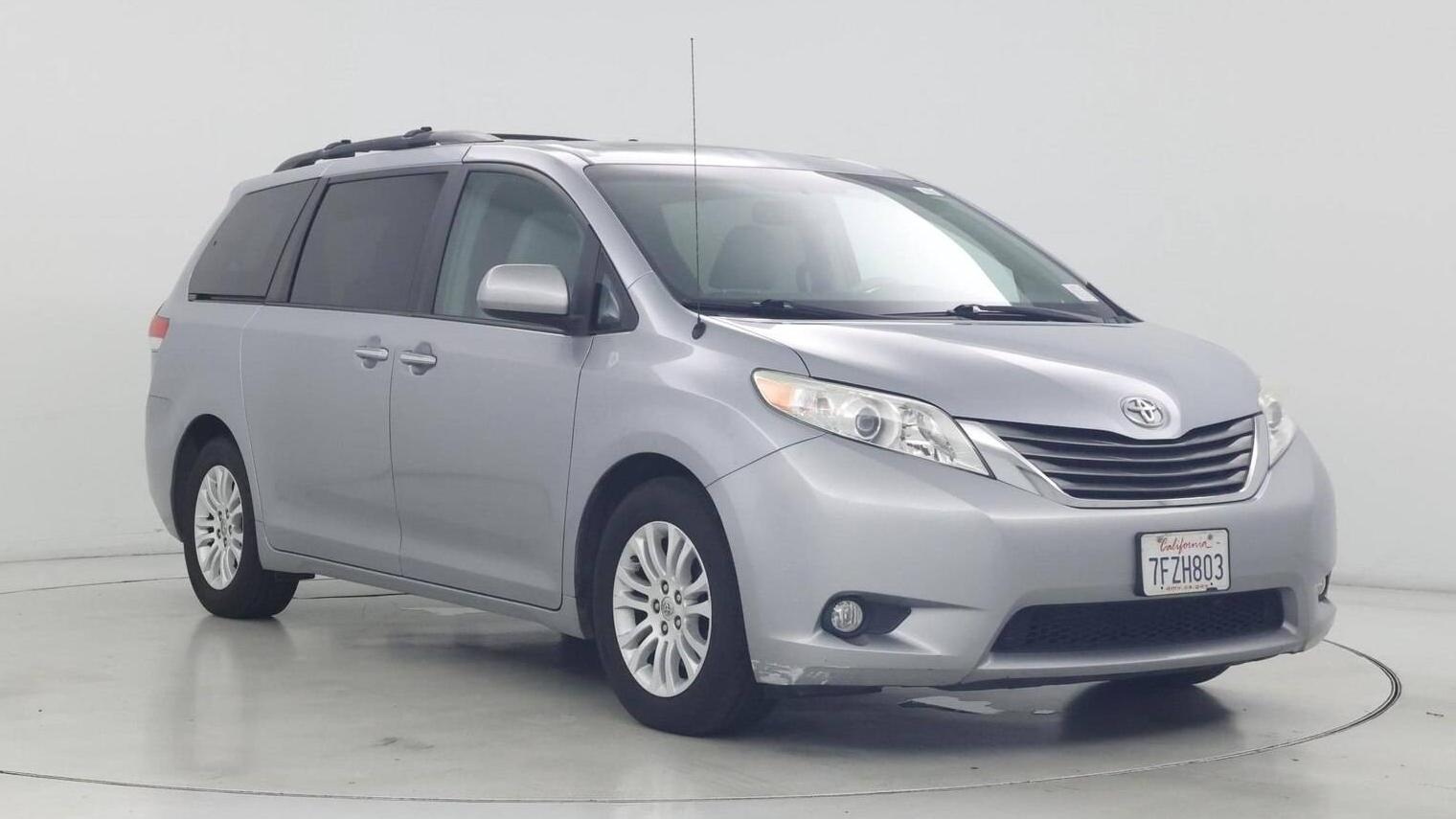 TOYOTA SIENNA 2014 5TDYK3DC9ES504554 image