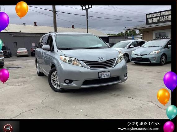 TOYOTA SIENNA 2014 5TDYK3DCXES439388 image TOYOTA SIENNA 2014 5TDYK3DCXES439388 image