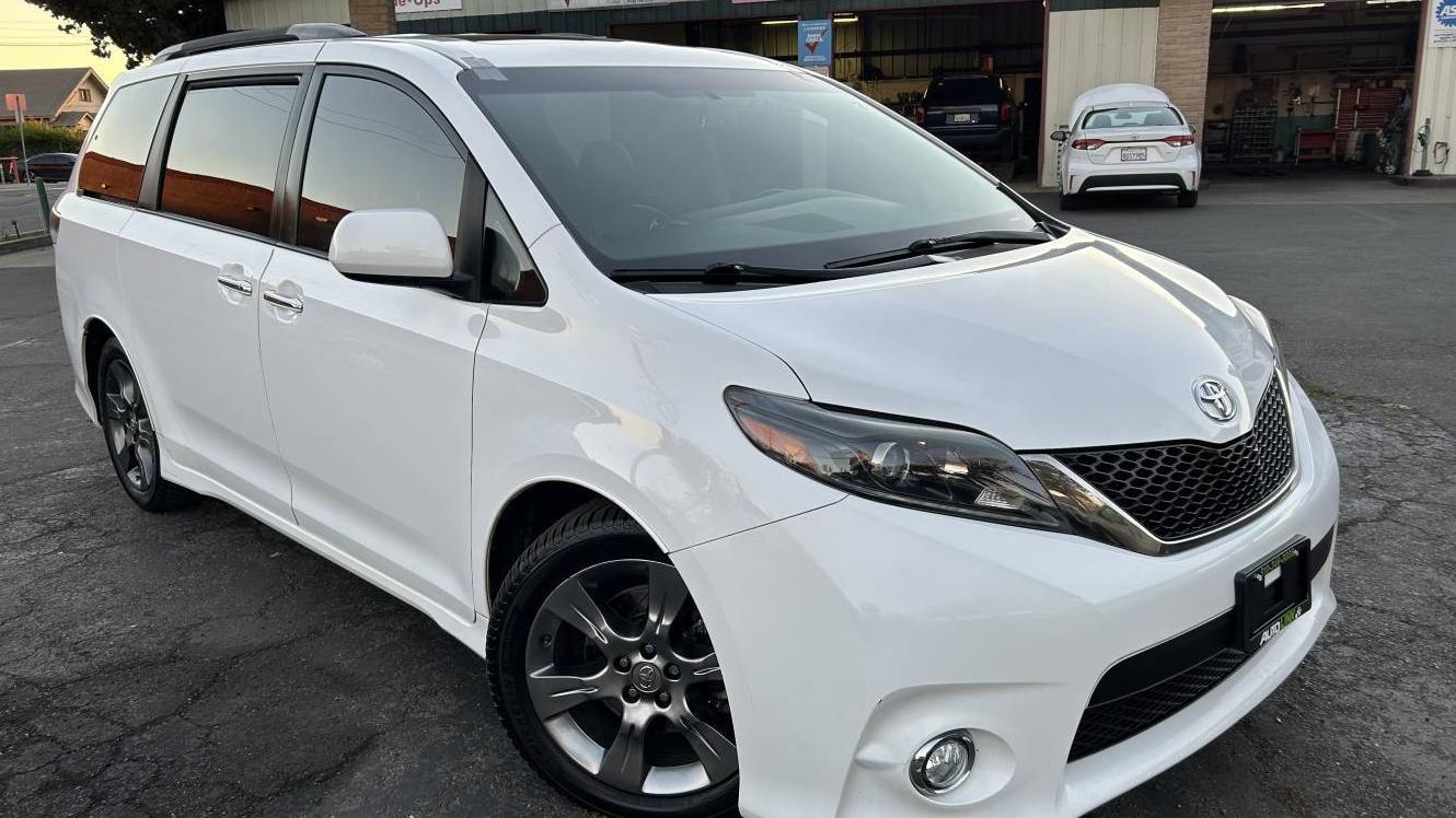 TOYOTA SIENNA 2015 5TDXK3DC6FS647538 image