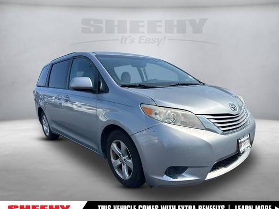 TOYOTA SIENNA 2015 5TDKK3DC6FS591918 image