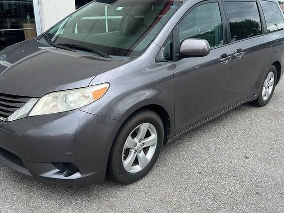 TOYOTA SIENNA 2015 5TDKK3DC1FS632598 image