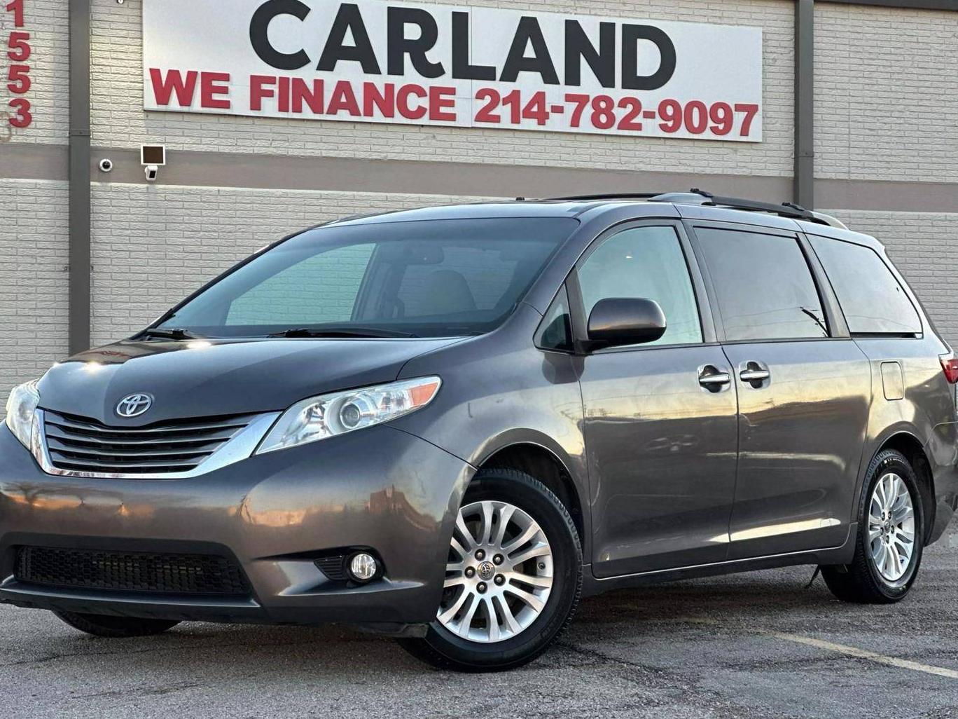 TOYOTA SIENNA 2015 5TDYK3DC6FS567872 image