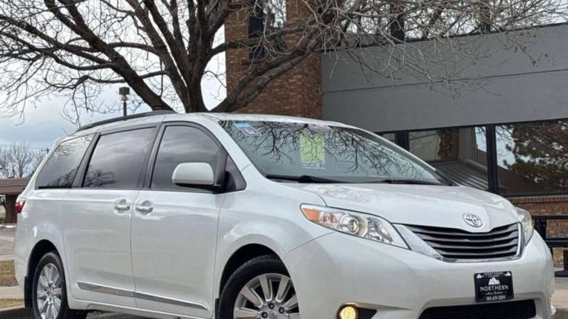 TOYOTA SIENNA 2015 5TDDK3DC4FS124246 image