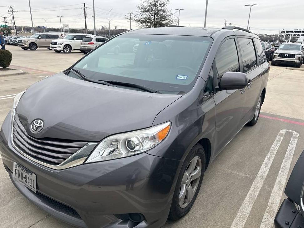 TOYOTA SIENNA 2015 5TDKK3DC7FS596951 image