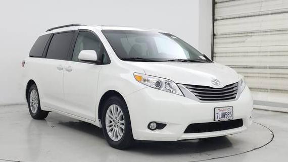 TOYOTA SIENNA 2015 5TDYK3DC9FS618409 image