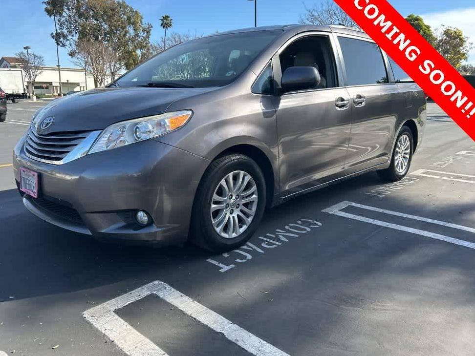 TOYOTA SIENNA 2015 5TDYK3DC4FS646909 image