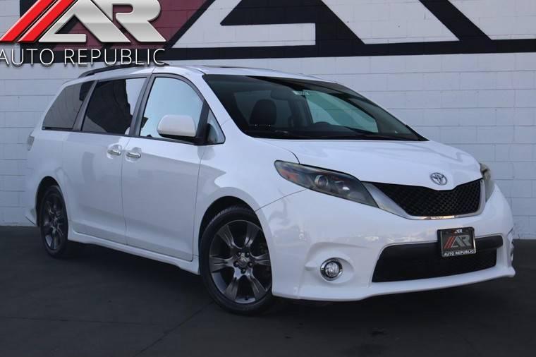 TOYOTA SIENNA 2015 5TDXK3DC9FS650353 image