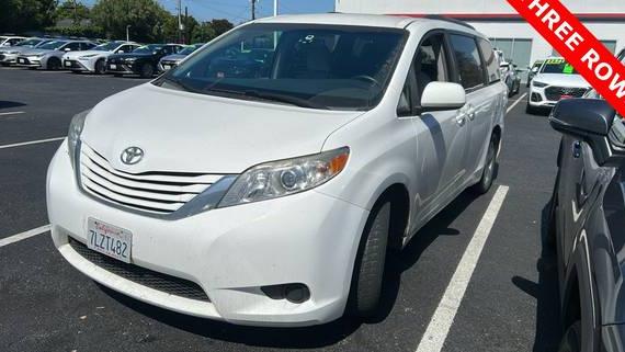 TOYOTA SIENNA 2015 5TDKK3DC3FS630481 image