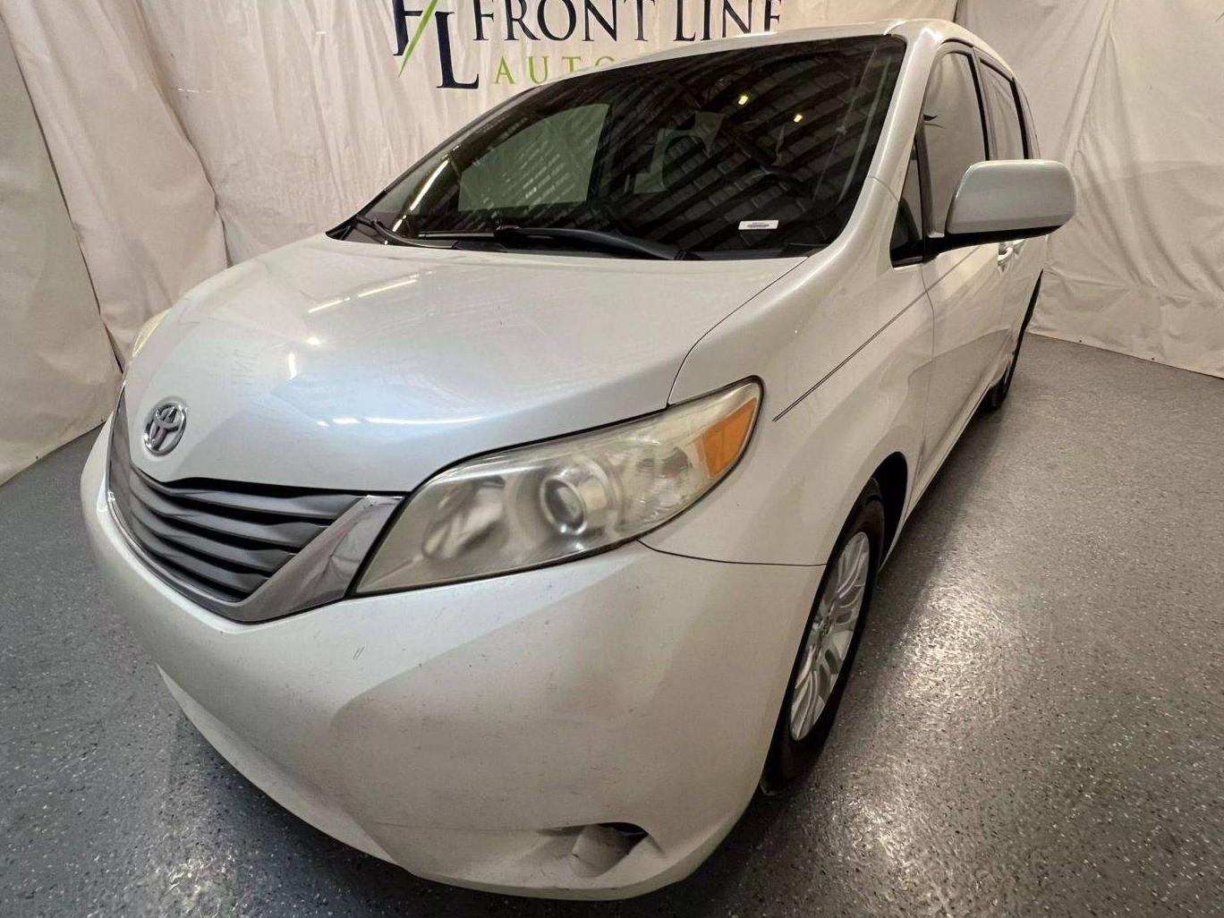 TOYOTA SIENNA 2015 5TDYK3DC9FS640538 image