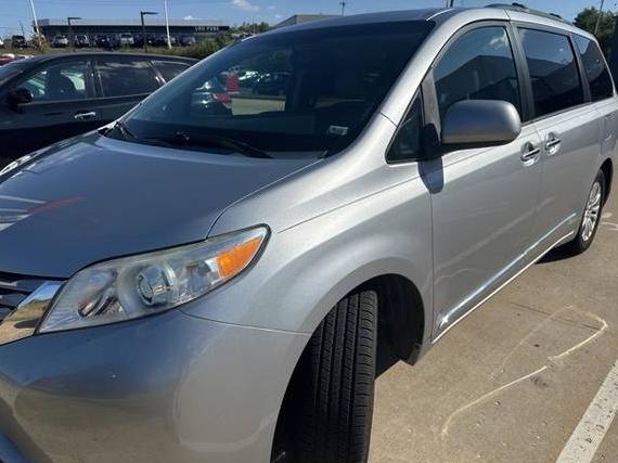TOYOTA SIENNA 2015 5TDYK3DC8FS539071 image TOYOTA SIENNA 2015 5TDYK3DC8FS539071 image