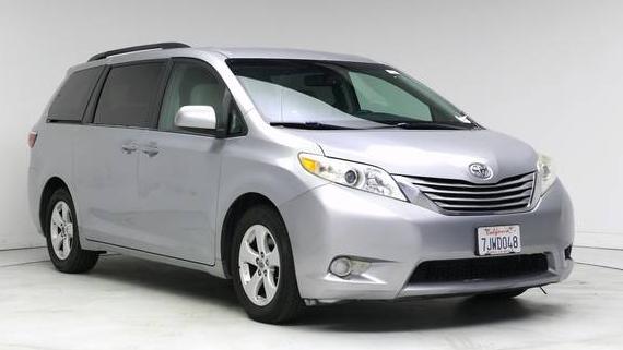 TOYOTA SIENNA 2015 5TDKK3DC2FS562206 image