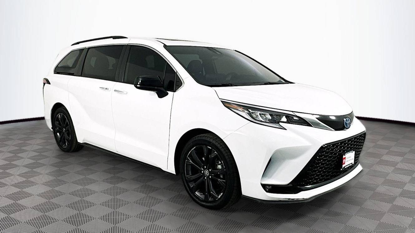 TOYOTA SIENNA 2022 5TDDRKEC0NS134694 image