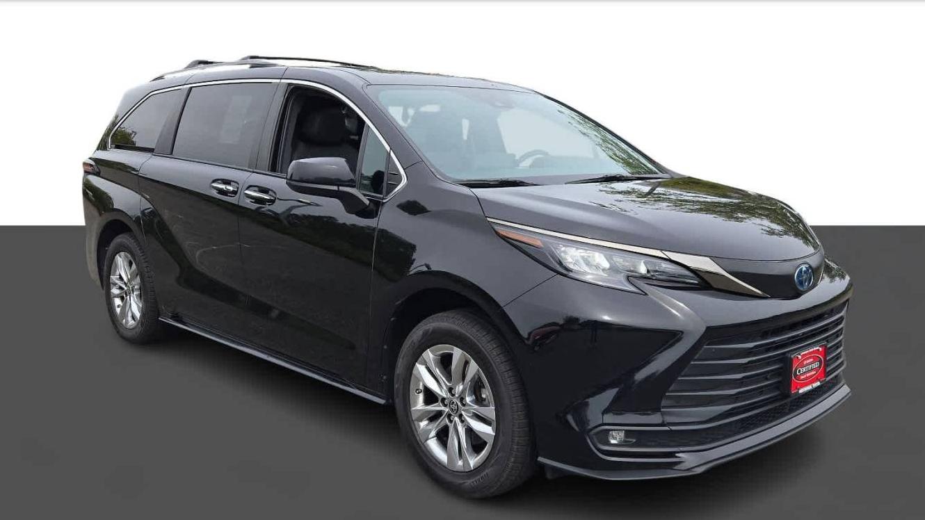 TOYOTA SIENNA 2022 5TDASKFC6NS049476 image