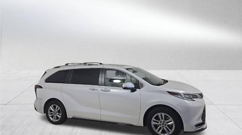 TOYOTA SIENNA 2022 5TDZRKECXNS101465 image