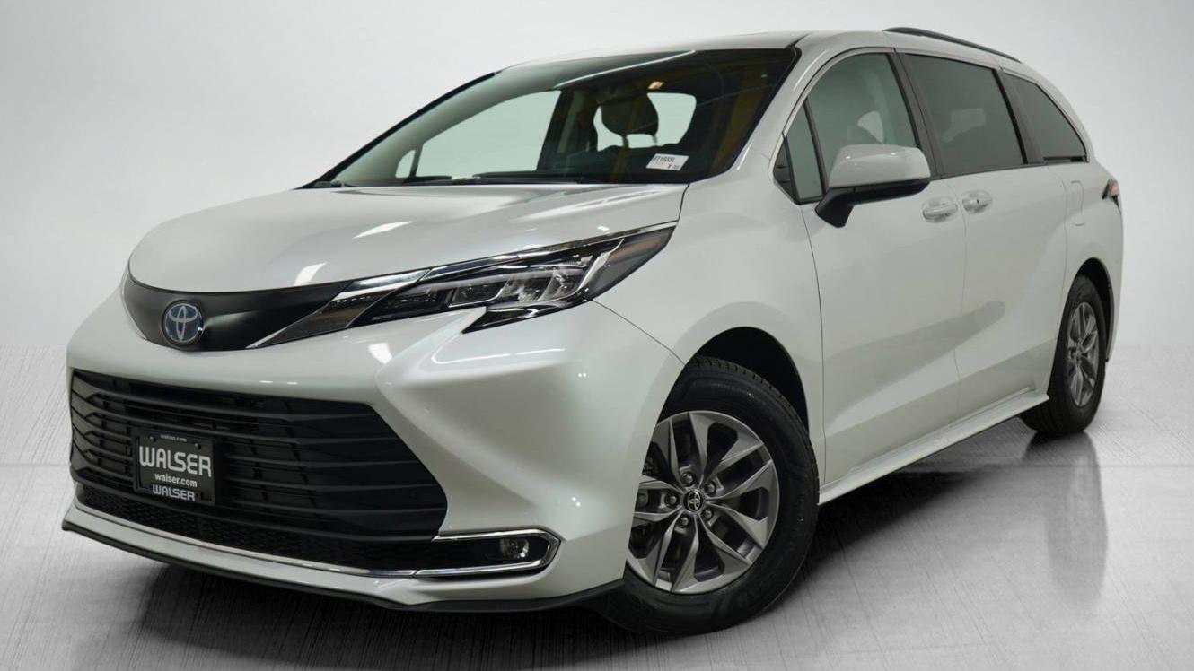 TOYOTA SIENNA 2022 5TDYRKEC7NS074947 image