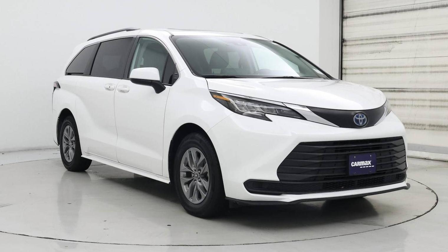 TOYOTA SIENNA 2022 5TDBRKEC2NS098532 image