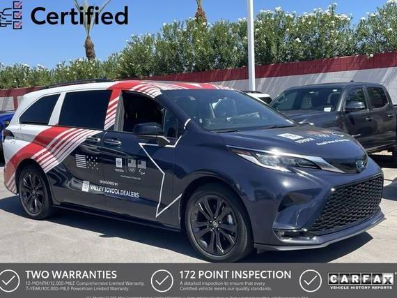 TOYOTA SIENNA 2022 5TDXRKEC5NS121081 image