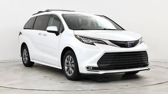 TOYOTA SIENNA 2022 5TDYRKEC3NS081619 image TOYOTA SIENNA 2022 5TDYRKEC3NS081619 image