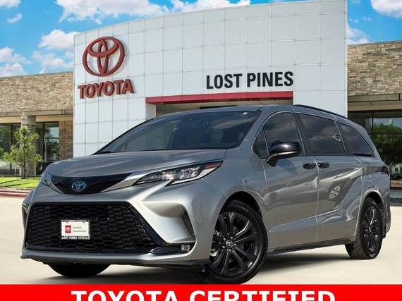 TOYOTA SIENNA 2022 5TDXRKEC6NS124054 image
