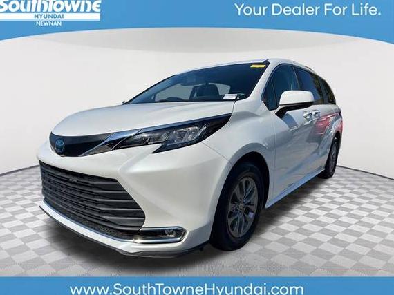 TOYOTA SIENNA 2022 5TDYRKEC2NS079201 image