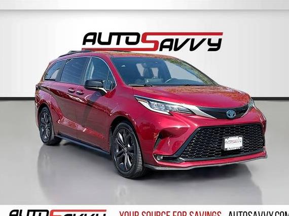 TOYOTA SIENNA 2022 5TDXRKEC9NS076338 image