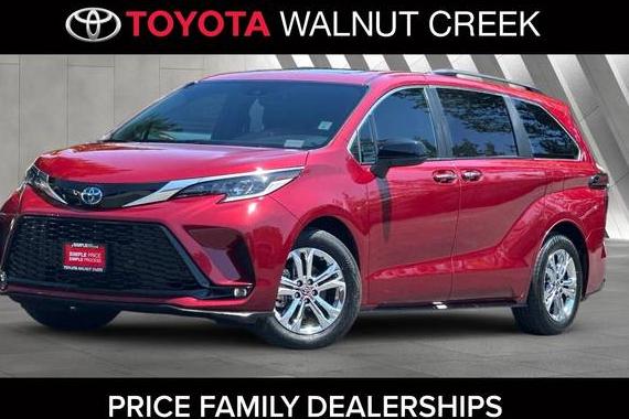 TOYOTA SIENNA 2022 5TDDSKFC1NS061970 image