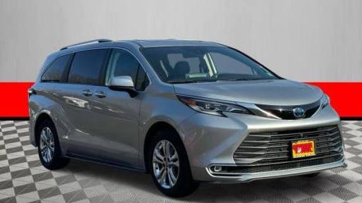 TOYOTA SIENNA 2022 5TDESKFC8NS043096 image