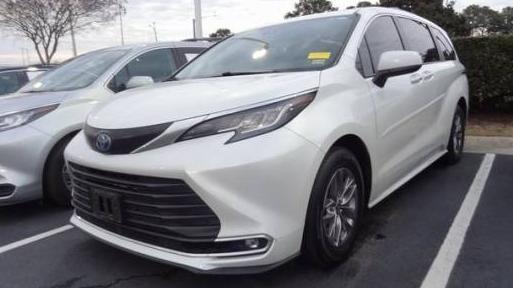 TOYOTA SIENNA 2022 5TDJRKEC1NS120662 image