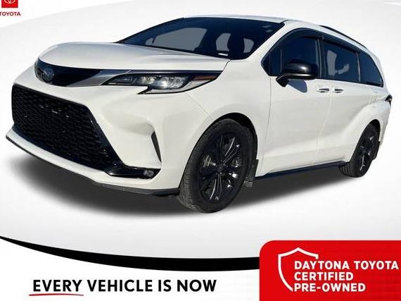 TOYOTA SIENNA 2022 5TDXRKEC4NS109164 image TOYOTA SIENNA 2022 5TDXRKEC4NS109164 image