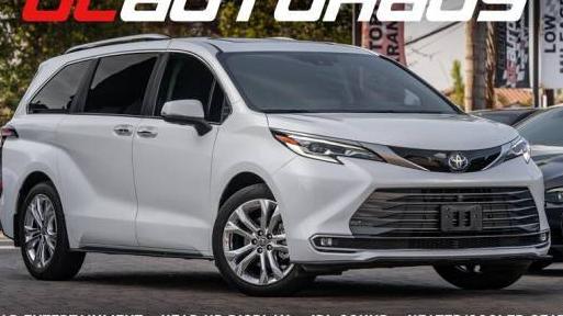 TOYOTA SIENNA 2022 5TDERKEC3NS100477 image