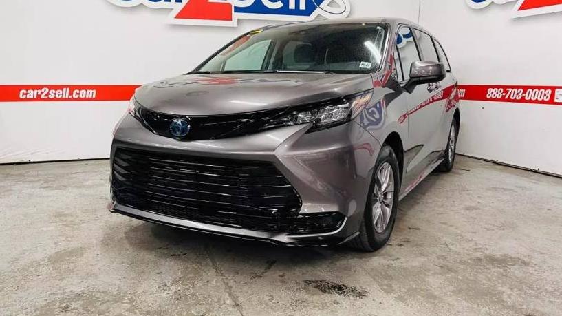 TOYOTA SIENNA 2022 5TDKRKEC9NS121806 image