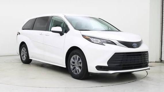 TOYOTA SIENNA 2022 5TDKSKFCXNS051347 image