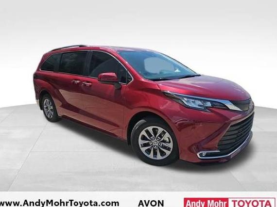 TOYOTA SIENNA 2022 5TDYRKEC7NS079050 image