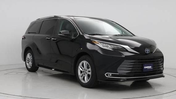 TOYOTA SIENNA 2022 5TDZRKEC4NS098286 image