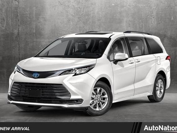 TOYOTA SIENNA 2022 5TDKRKEC1NS110766 image