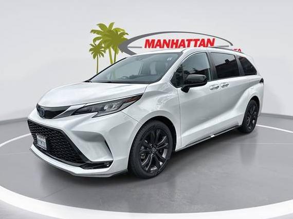 TOYOTA SIENNA 2022 5TDXRKEC6NS084283 image TOYOTA SIENNA 2022 5TDXRKEC6NS084283 image