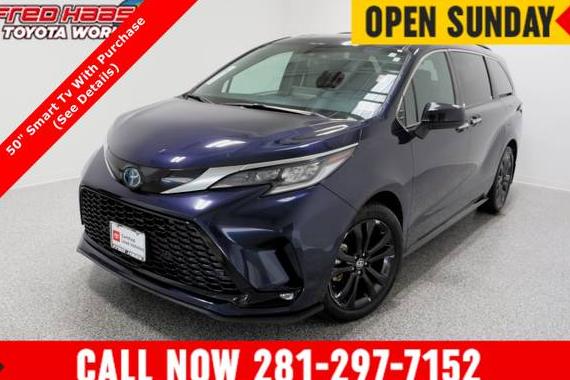 TOYOTA SIENNA 2022 5TDDRKEC1NS114826 image TOYOTA SIENNA 2022 5TDDRKEC1NS114826 image