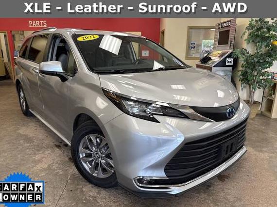 TOYOTA SIENNA 2022 5TDYSKFC6NS053297 image