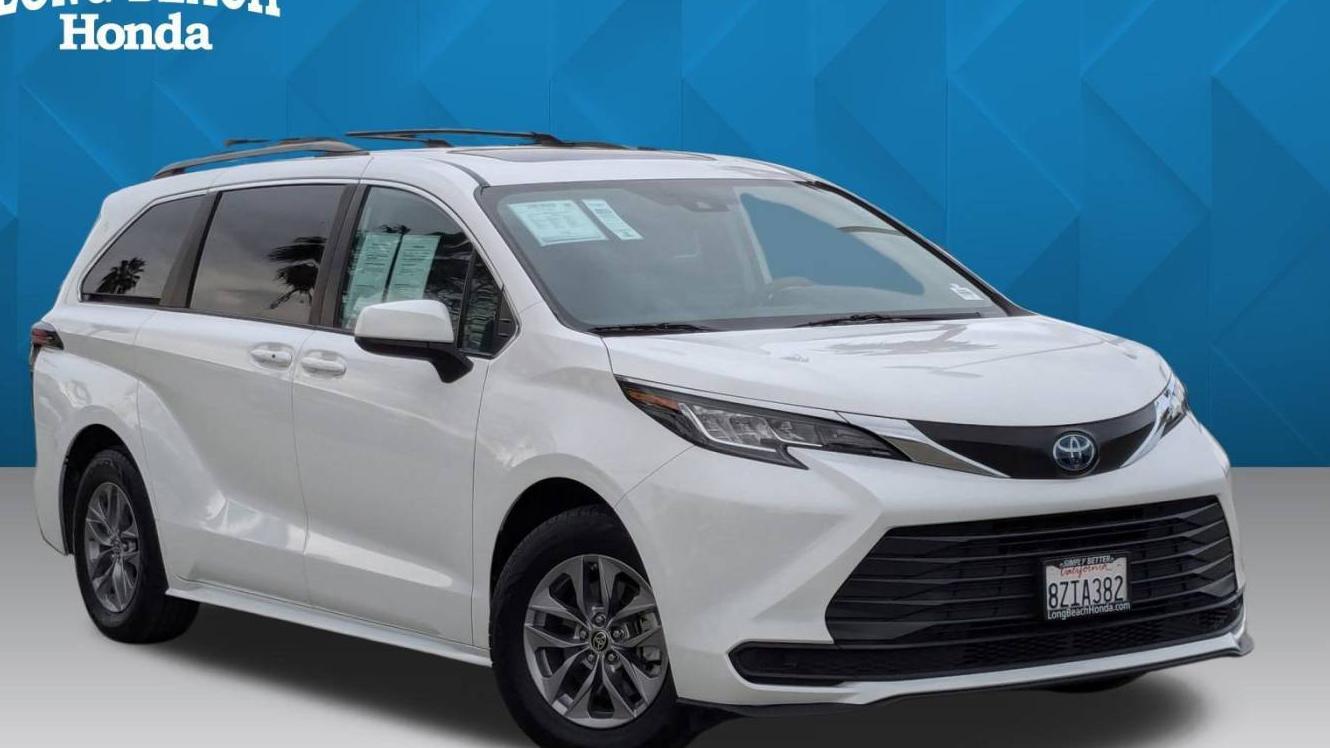 TOYOTA SIENNA 2022 5TDBRKEC4NS093266 image