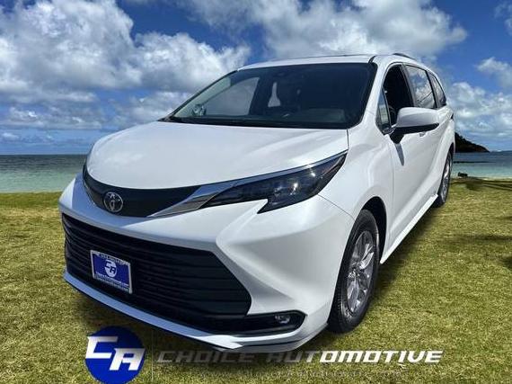 TOYOTA SIENNA 2025 5TDJRKEC4SS254335 image