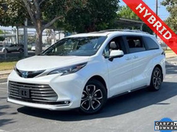 TOYOTA SIENNA 2025 5TDESKFC4SS168527 image TOYOTA SIENNA 2025 5TDESKFC4SS168527 image