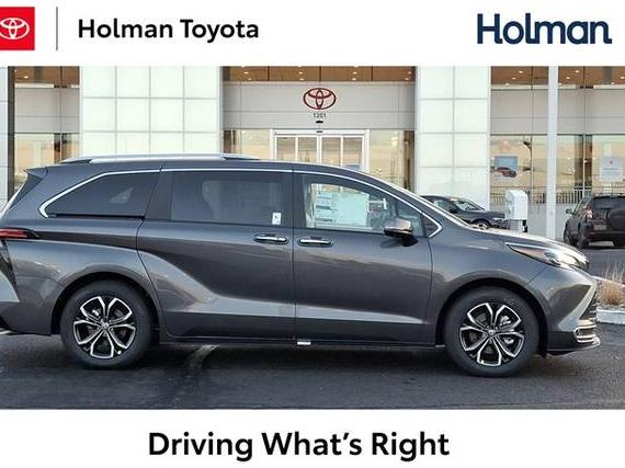 TOYOTA SIENNA 2025 5TDESKFC0SS174969 image