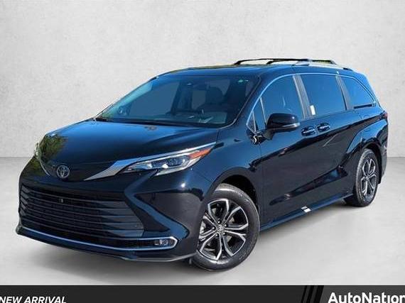 TOYOTA SIENNA 2025 5TDESKFC8SS216840 image