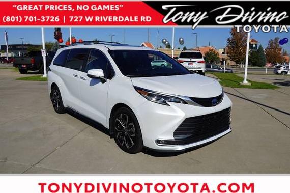 TOYOTA SIENNA 2025 5TDERKEC7SS241385 image