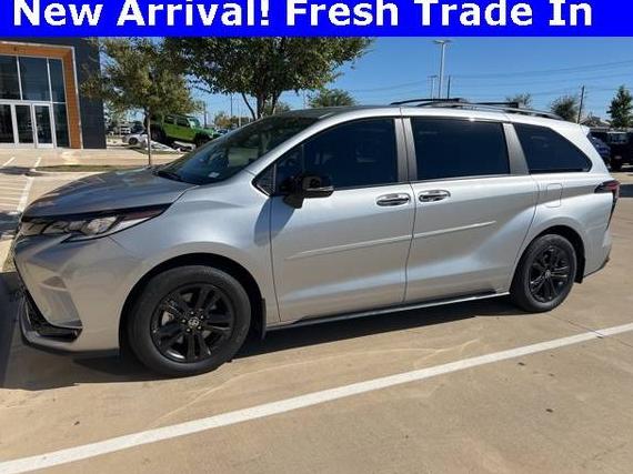 TOYOTA SIENNA 2025 5TDCSKFCXSS160424 image