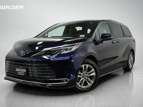 TOYOTA SIENNA 2025 5TDZSKFC8SS193299 image