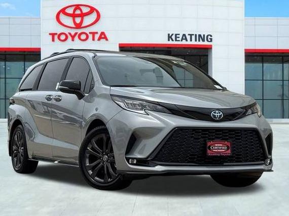 TOYOTA SIENNA 2025 5TDCRKECXSS233966 image
