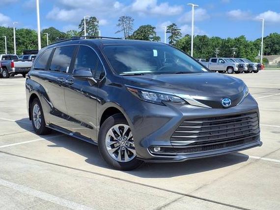 TOYOTA SIENNA 2025 5TDYRKEC9SS259500 image