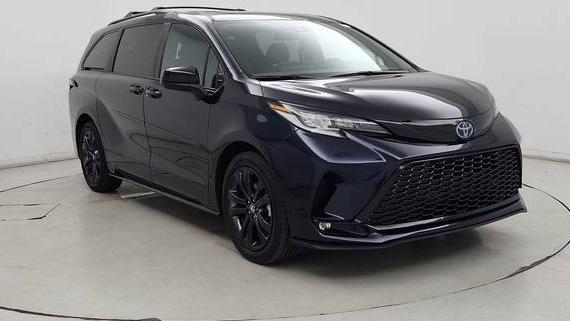 TOYOTA SIENNA 2025 5TDDRKEC8SS225871 image